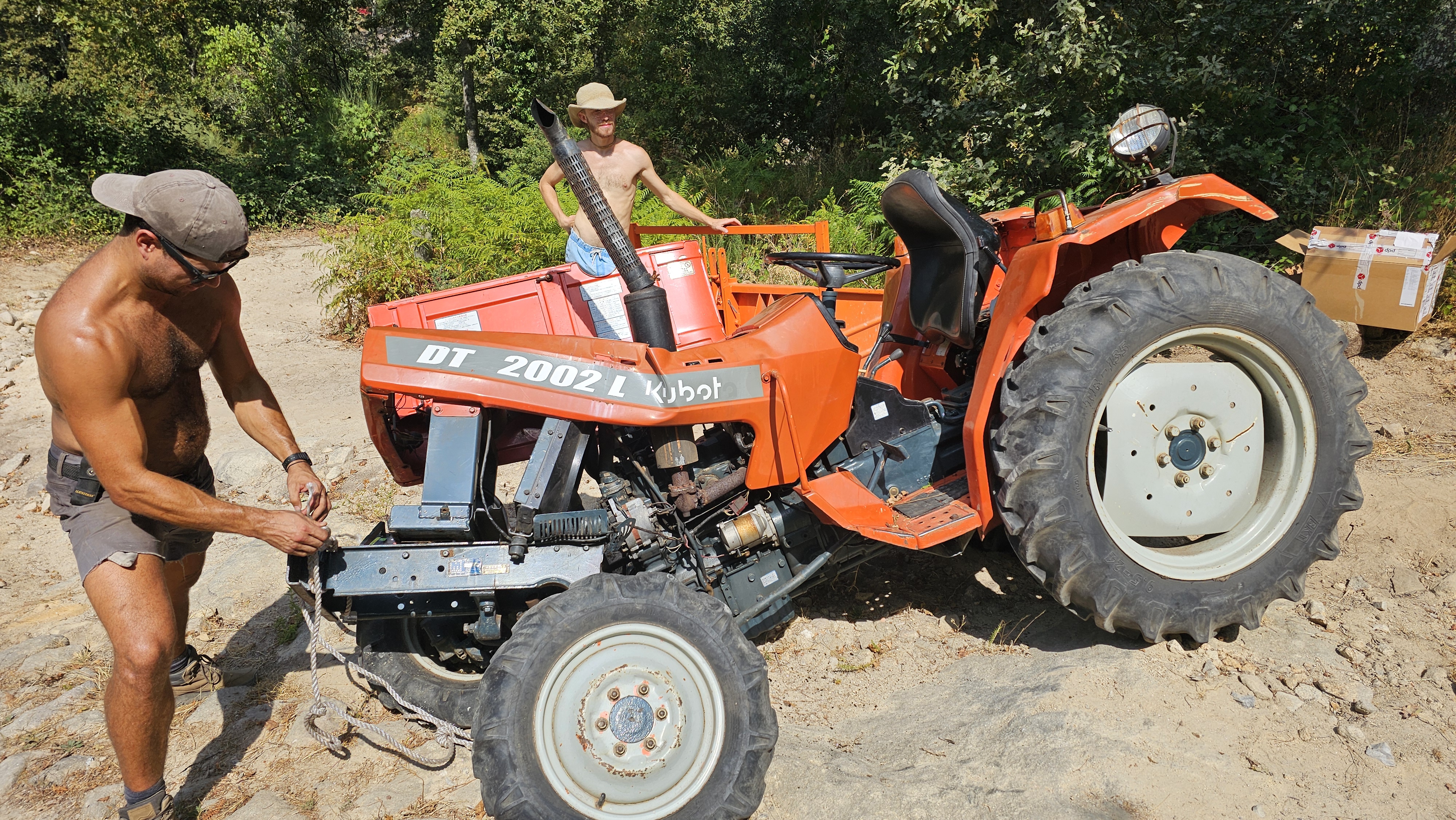 Side view showing the separated chassis sections
